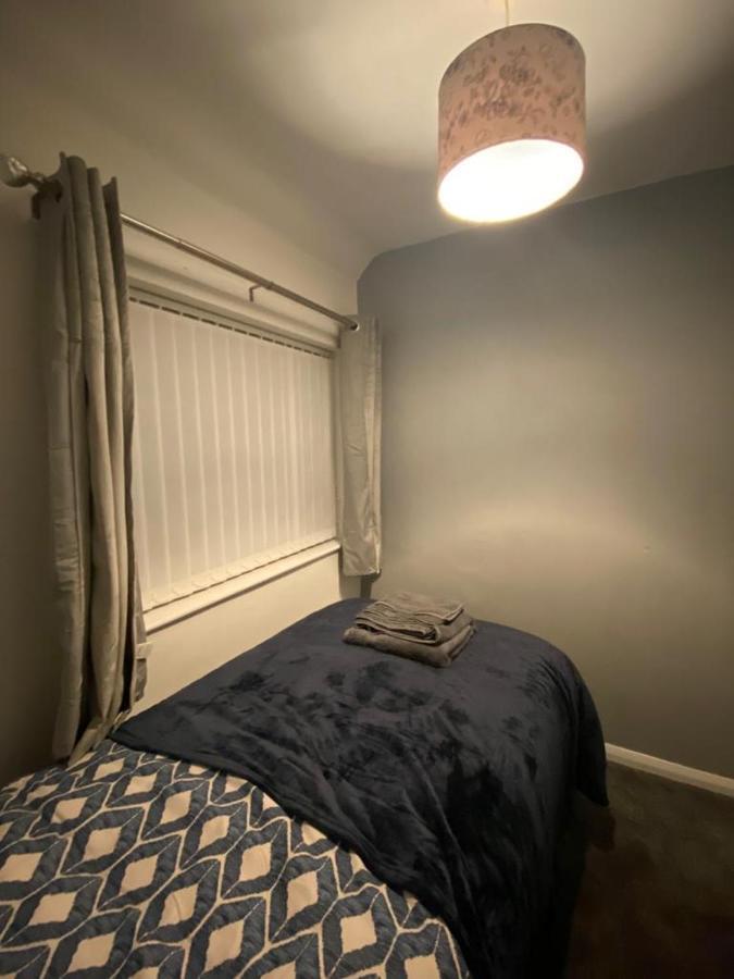 Cosy 3 Bedroom House, Free Parking & Wifi Nottingham Exterior foto